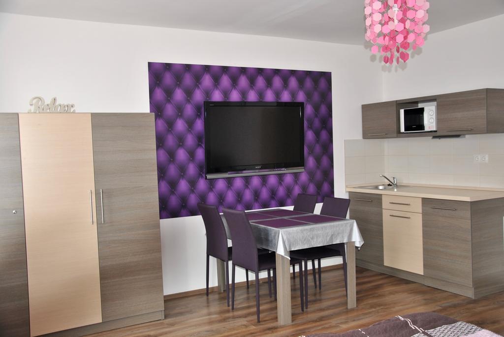 Gyula Var Premium Apartman Ngoại thất bức ảnh