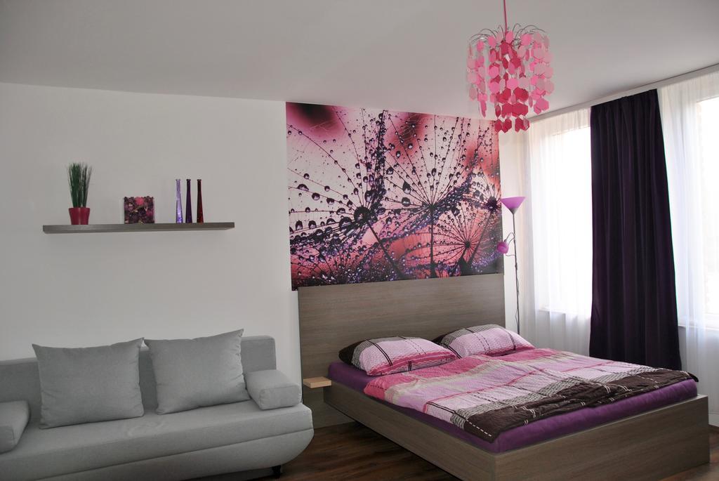 Gyula Var Premium Apartman Ngoại thất bức ảnh